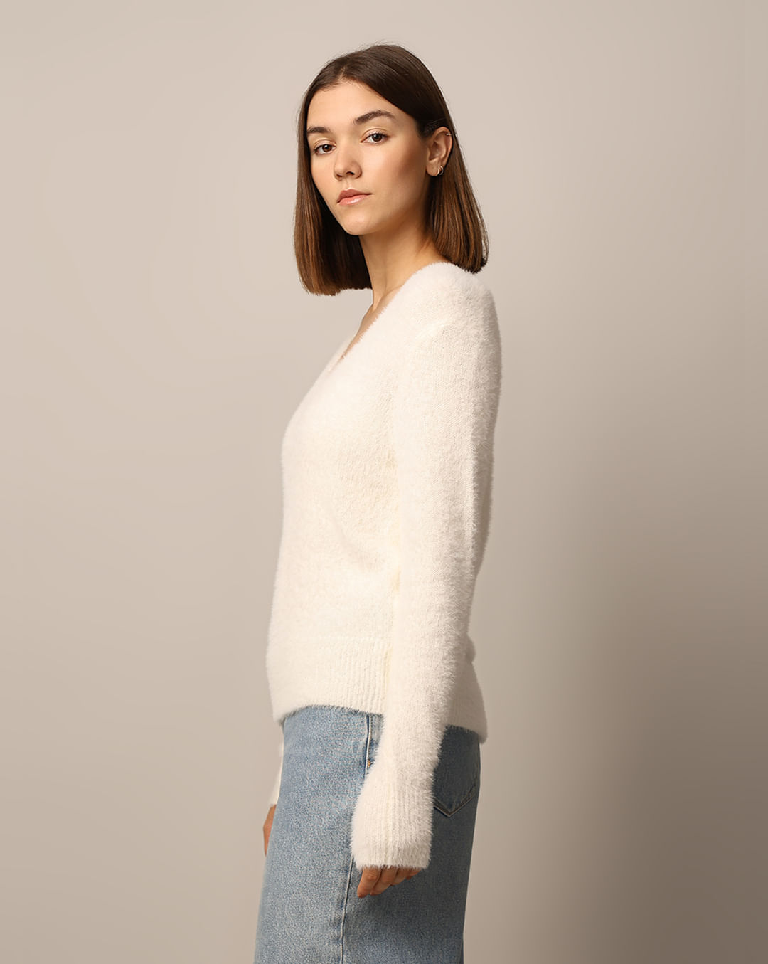 White V-Neck Fuzzy Pullover