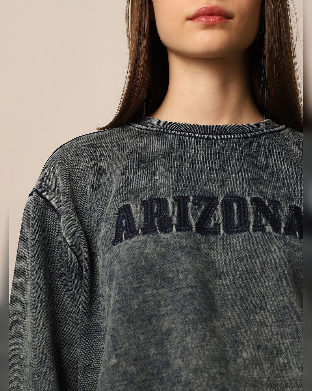 GREY PRINTED WAHED SWEATSHIRT