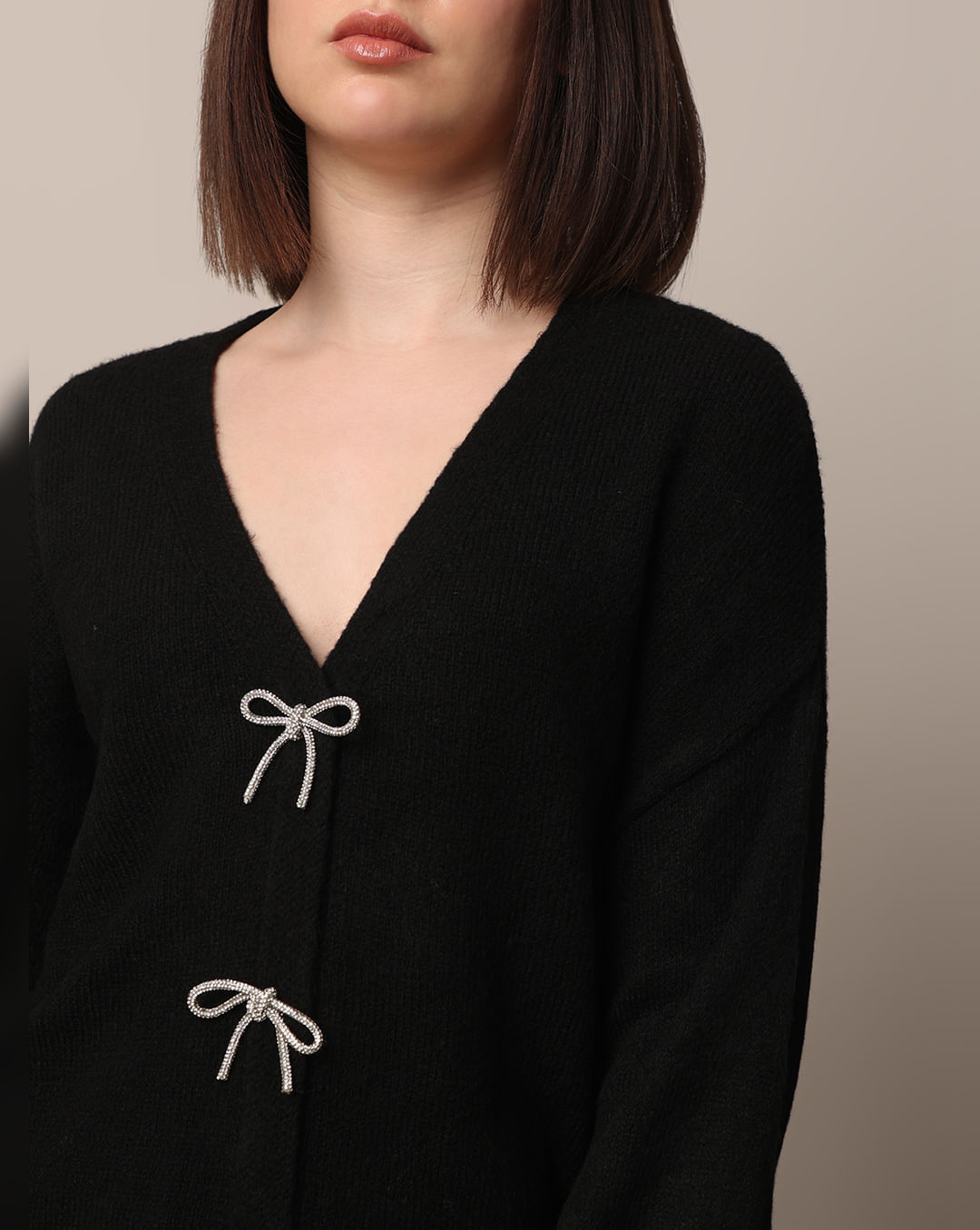 Black Embellished Bow Detail Pullover