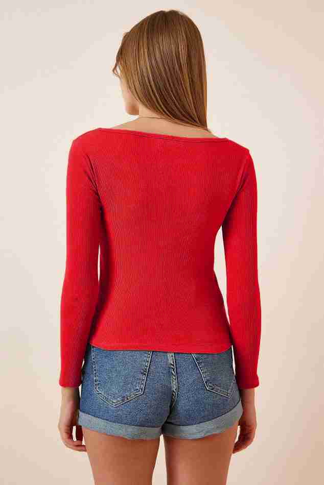 Solid long sleeves Red top